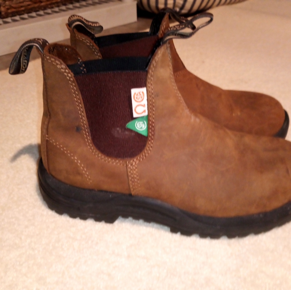 Blundstone